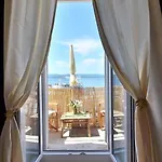 아파트 Apartment Heritage Port *