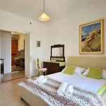아파트 Apartment Heritage Port