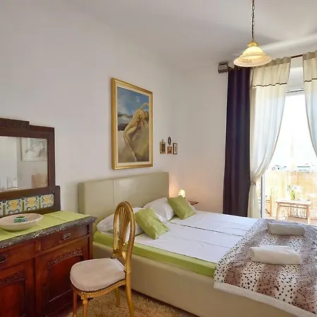 Apartament Pere S Mora