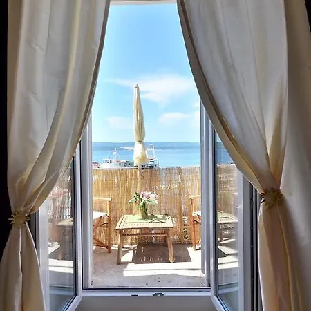 Apartament Pere S Mora *