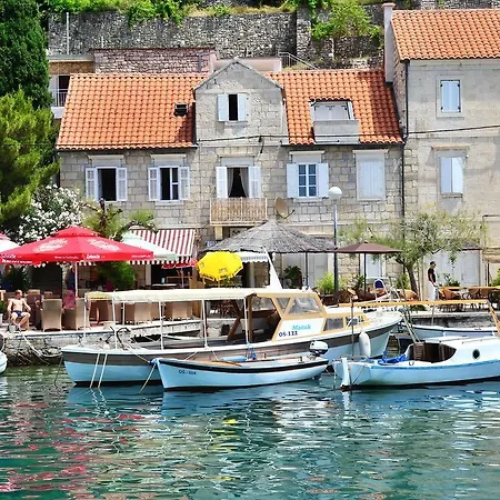 Heritage Port * Mimice